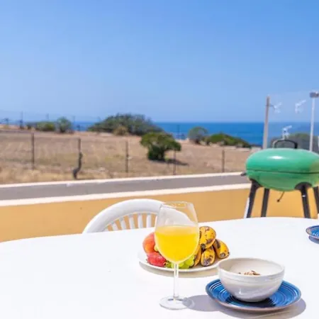 Terrace And Sea View Apartment *
